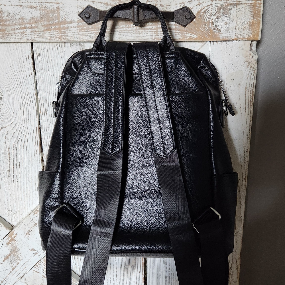 Stylish Black Checkered Backpack - image 2